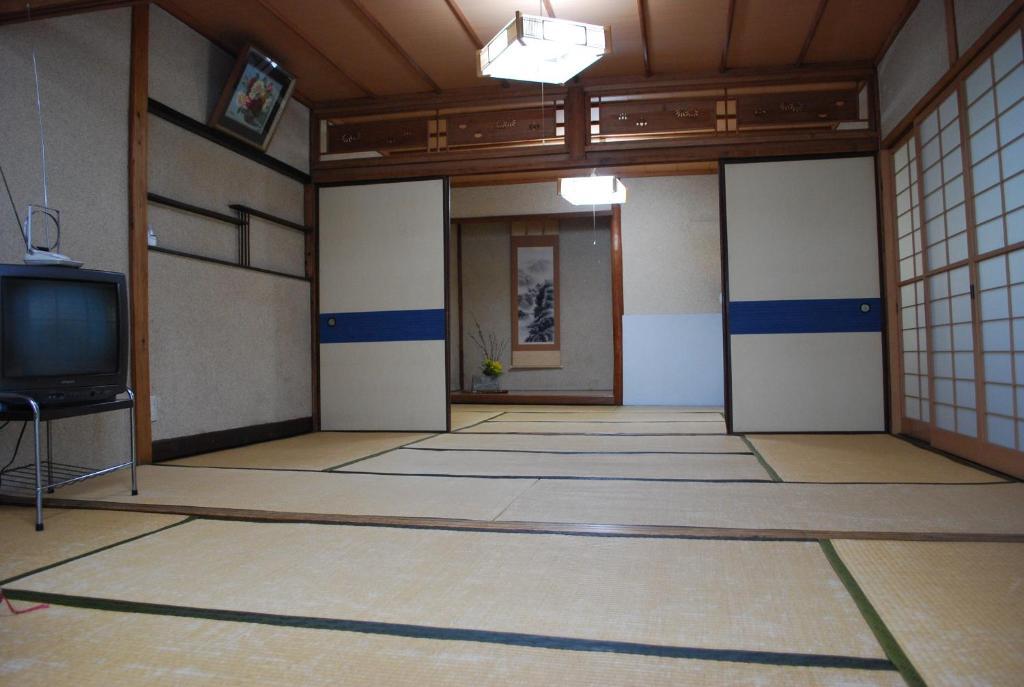 Chizuru Ryokan هيروشيما المظهر الخارجي الصورة